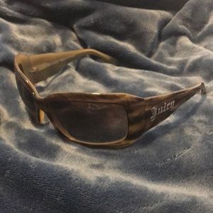 Juicy Tortoise shell sunglasses
